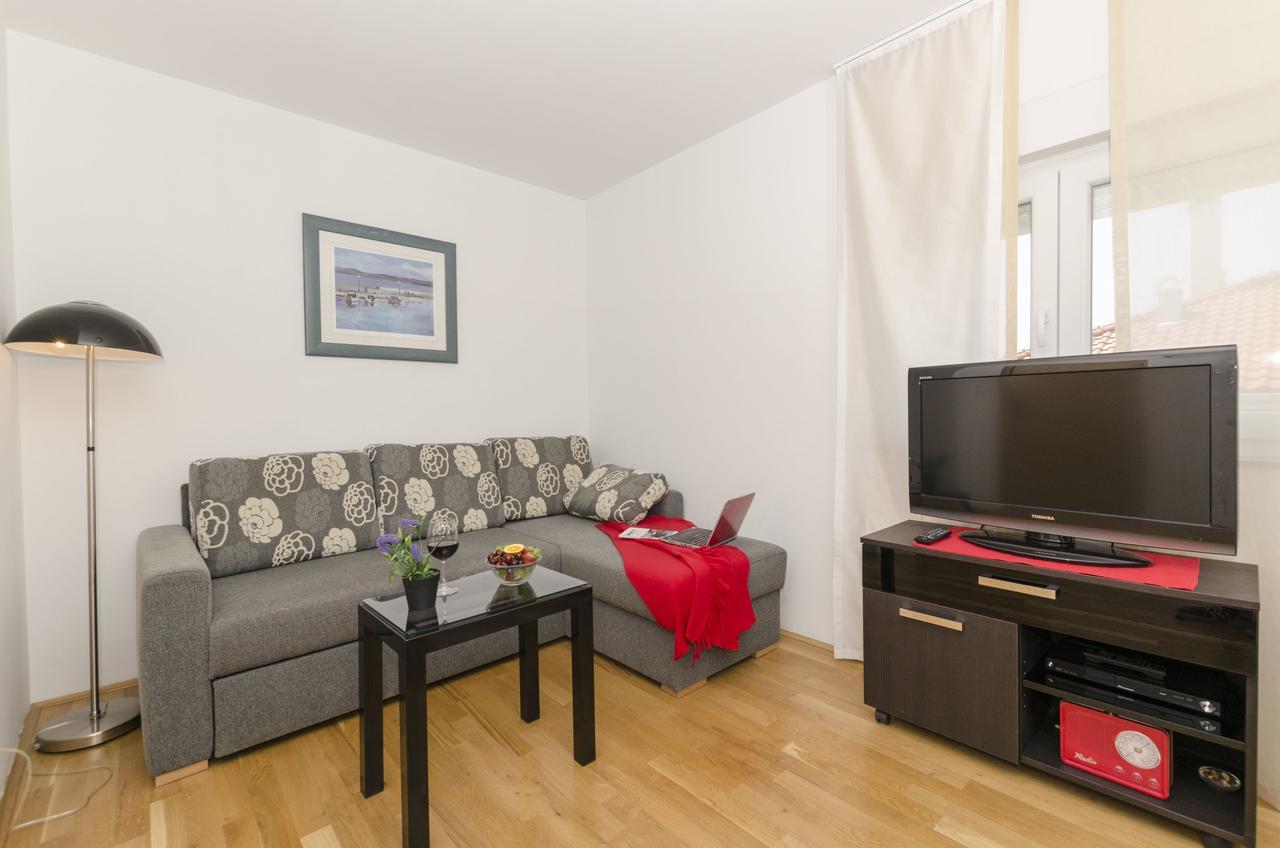 Apartments Maja Donji Okrug  Eksteriør bilde