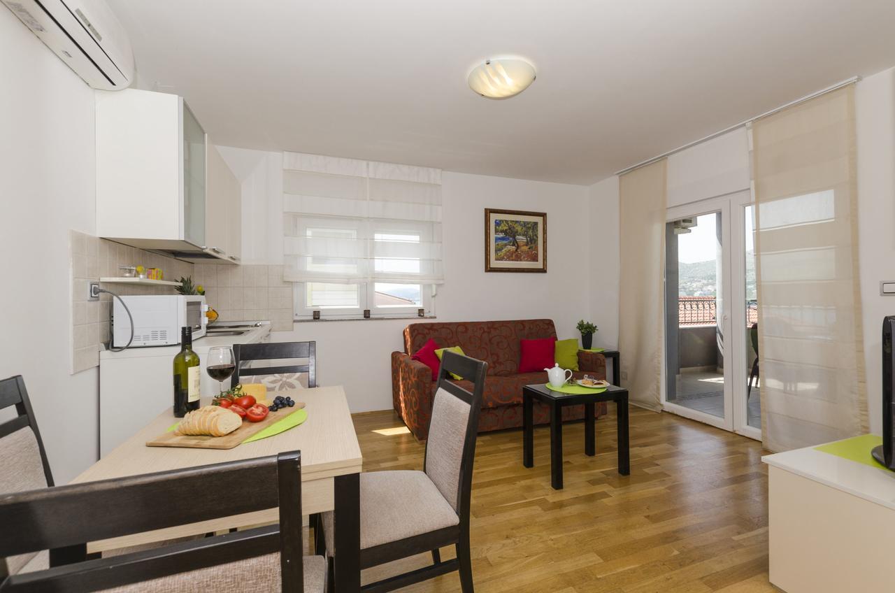 Apartments Maja Donji Okrug  Eksteriør bilde