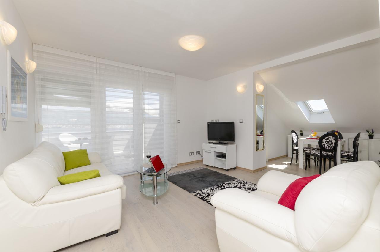 Apartments Maja Donji Okrug  Eksteriør bilde