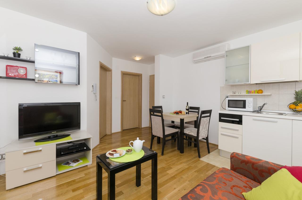Apartments Maja Donji Okrug  Eksteriør bilde