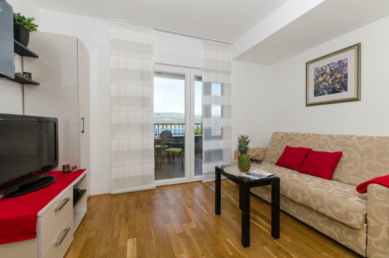 Apartments Maja Donji Okrug  Rom bilde